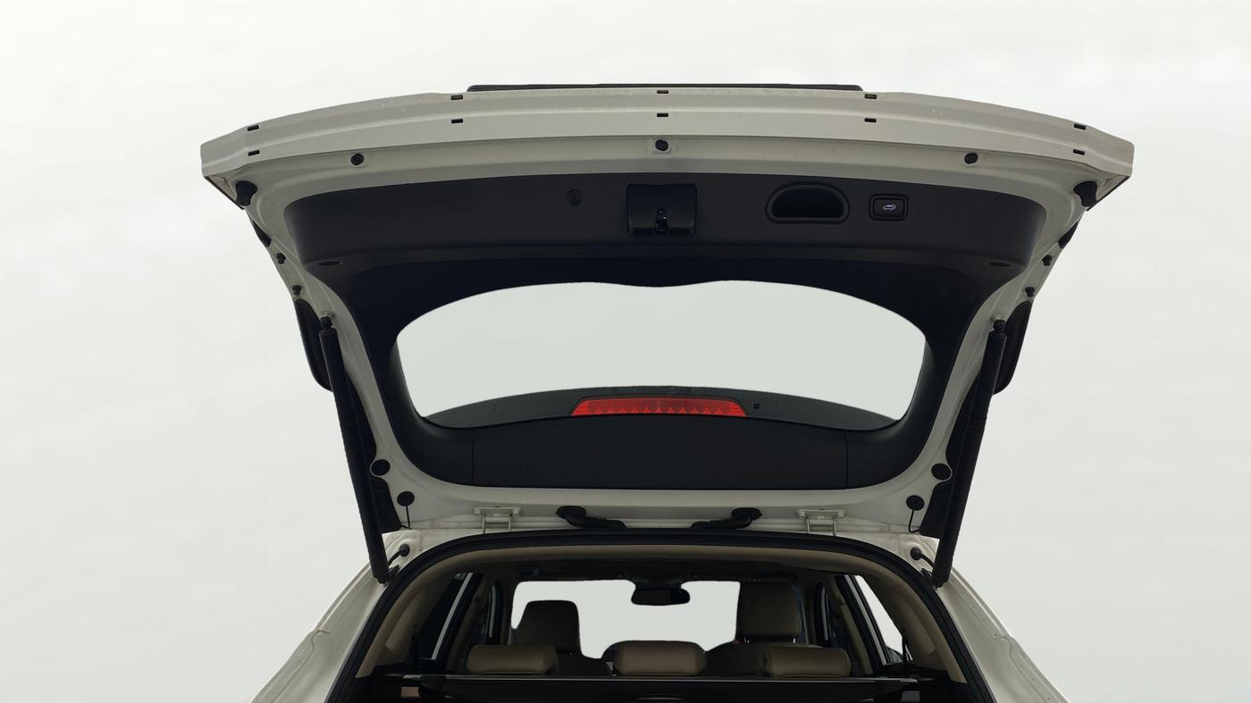 2019 Hyundai Tucson GLS 2WD AT PETROL, Petrol, Automatic, 79,823 km, Boot Door Open