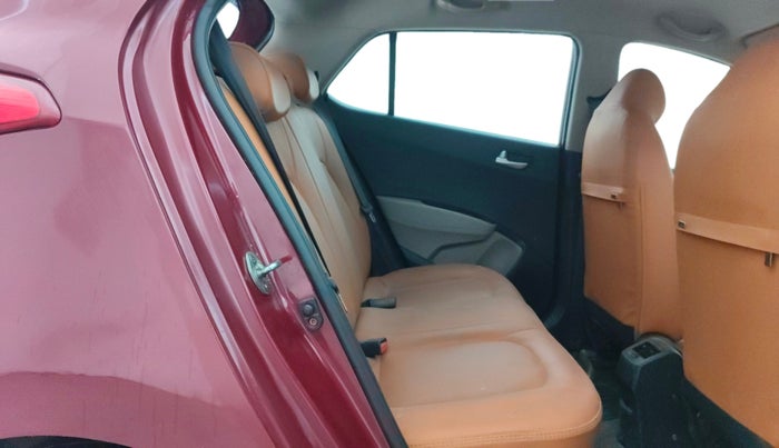 2016 Hyundai Grand i10 ASTA 1.2 KAPPA VTVT, Petrol, Manual, 30,330 km, Right Side Rear Door Cabin