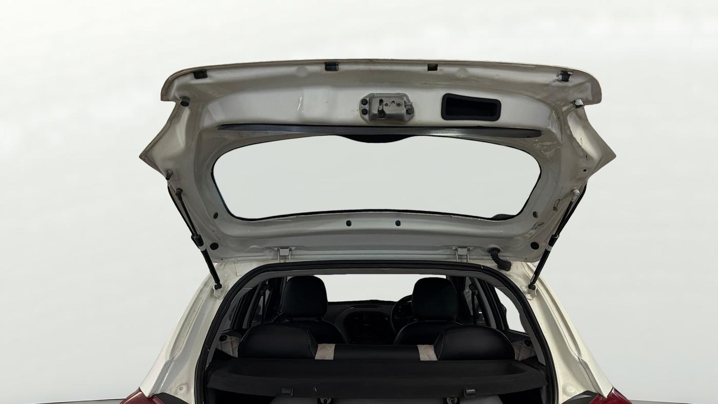 2023 Tata Tiago XM CNG, CNG, Manual, 52,858 km, Boot Door Open