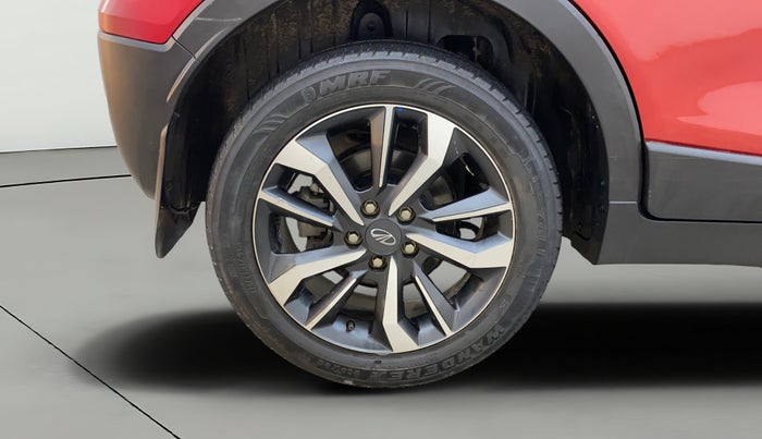 2019 Mahindra XUV300 W8 (O) 1.5 DIESEL, Diesel, Manual, 39,068 km, Right Rear Wheel