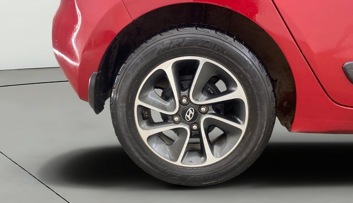 2018 Hyundai Grand i10 SPORTZ AT 1.2 KAPPA VTVT, CNG, Automatic, 89,847 km, Right Rear Wheel