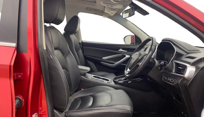 2020 MG HECTOR SHARP 1.5 DCT PETROL, Petrol, Automatic, 45,547 km, Right Side Front Door Cabin