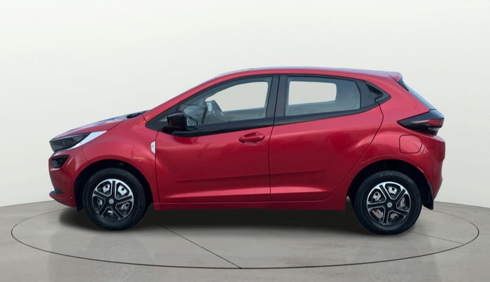 2020 Tata ALTROZ XE PETROL, Petrol, Manual, 31,534 km, Left Side