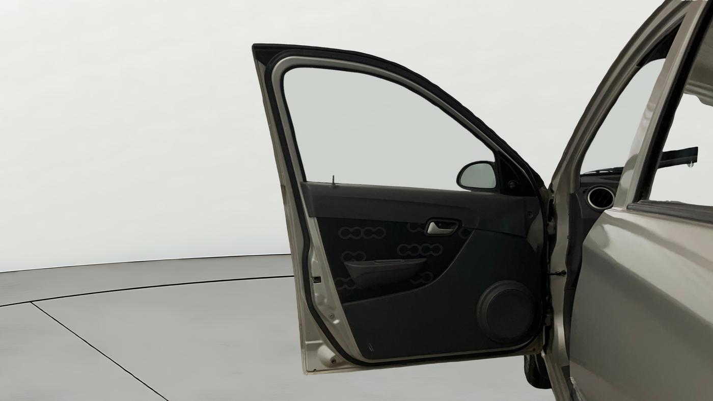 2015 Maruti Alto 800 LXI, Petrol, Manual, 18,908 km, LHS Front Door