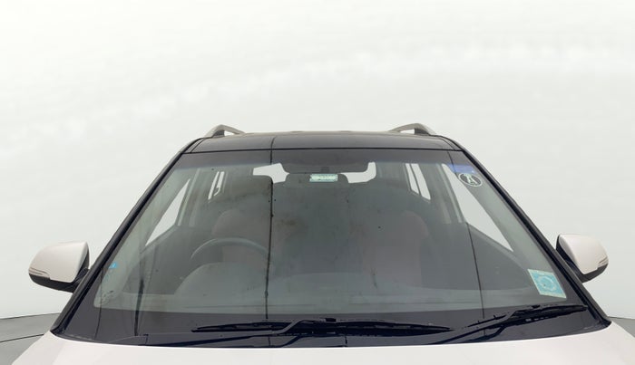 2016 Hyundai Creta SX PLUS  ANNIVERSARY EDITION 1.6 PETROL, Petrol, Manual, 41,701 km, Front Windshield