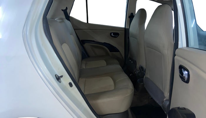 2012 Hyundai i10 MAGNA 1.2, Petrol, Manual, 70,879 km, Right Side Rear Door Cabin