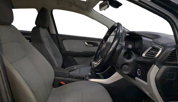 2021 Tata ALTROZ XZ PETROL, Petrol, Manual, 52,564 km, Right Side Front Door Cabin