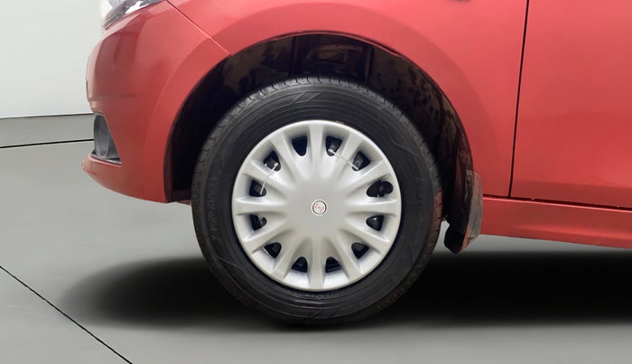 2019 Tata Tiago XZ PETROL, Petrol, Manual, 43,152 km, Left Front Wheel