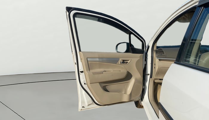 2018 Maruti Ertiga VXI AT, Petrol, Automatic, 58,080 km, LHS Front Door