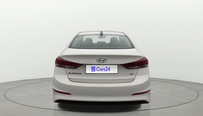 2017 Hyundai New Elantra 2.0 SX(O) AT PETROL, Petrol, Automatic, 75,804 km, Back/Rear