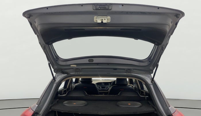 2017 Hyundai Elite i20 SPORTZ 1.2, Petrol, Manual, 86,738 km, Boot Door Open