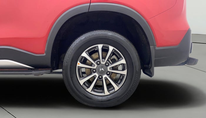 2024 Mahindra SCORPIO-N Z8 PETROL MT 7 STR, Petrol, Manual, 12,317 km, Left Rear Wheel