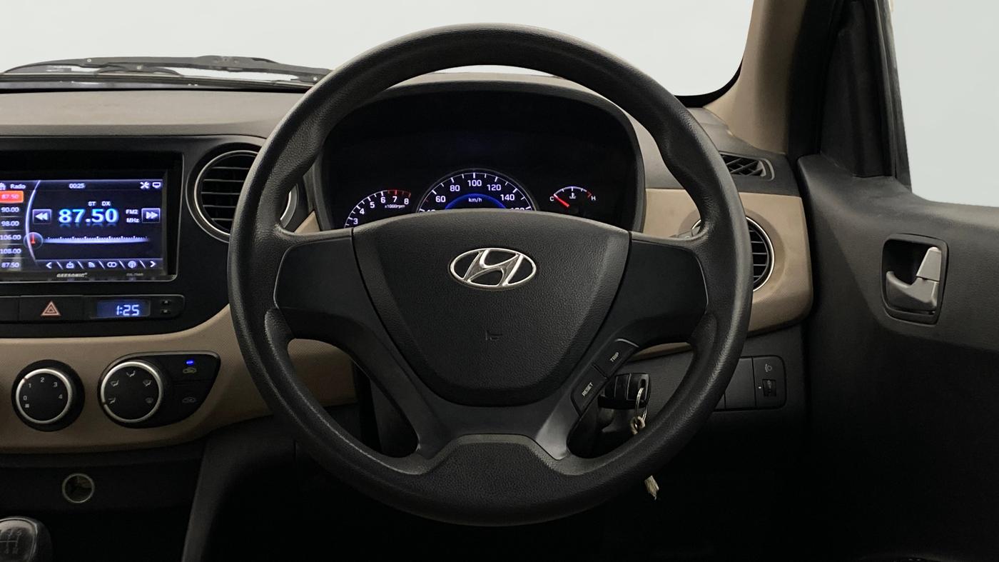2013 Hyundai Grand i10 MAGNA 1.2 KAPPA VTVT, Petrol, Manual, 32,897 km, Steering Wheel Close Up