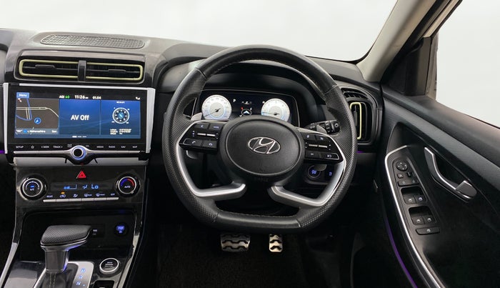 2023 Hyundai ALCAZAR  Signature (O) AE 7Str Diesel AT, Diesel, Automatic, 74,379 km, Steering Wheel Close Up