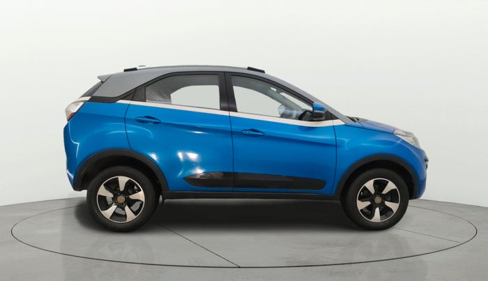 2018 Tata NEXON XZ PLUS DIESEL DUAL TONE, Diesel, Manual, 68,843 km, Right Side View