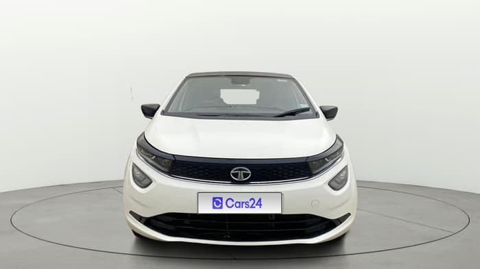 2024 Tata ALTROZ  XZ PLUS (S) , Diesel, Manual, 29,349 km, Front