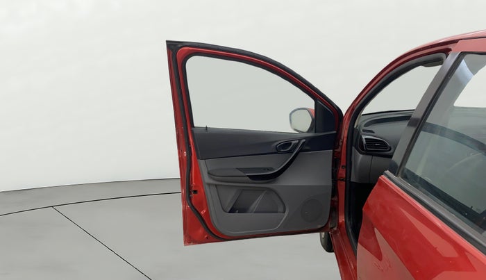 2018 Tata TIGOR XT PETROL, Petrol, Manual, 74,415 km, LHS Front Door