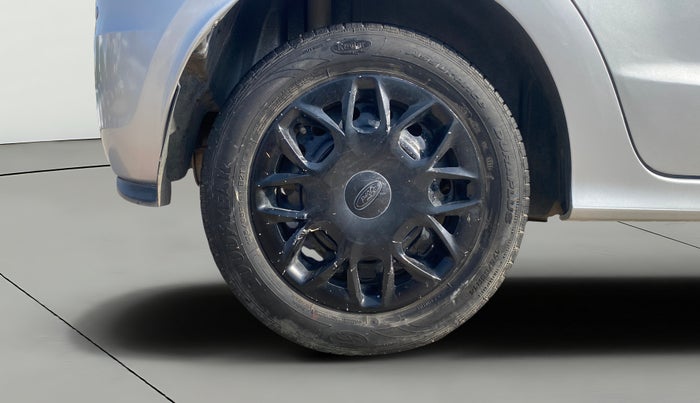 2016 Ford New Figo TREND 1.2 PETROL, Petrol, Manual, 57,248 km, Right Rear Wheel