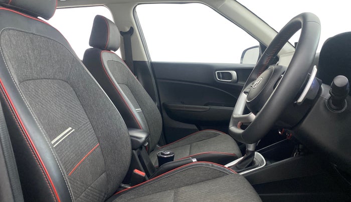 2021 Hyundai VENUE SX PLUS 1.0 TURBO DCT DUAL TONE, Petrol, Automatic, 53,489 km, Right Side Front Door Cabin