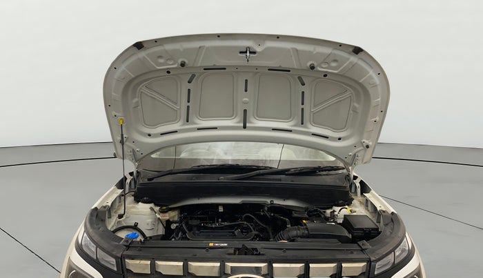 2023 Hyundai VENUE S(O) 1.2, Petrol, Manual, 8,416 km, Open Bonet