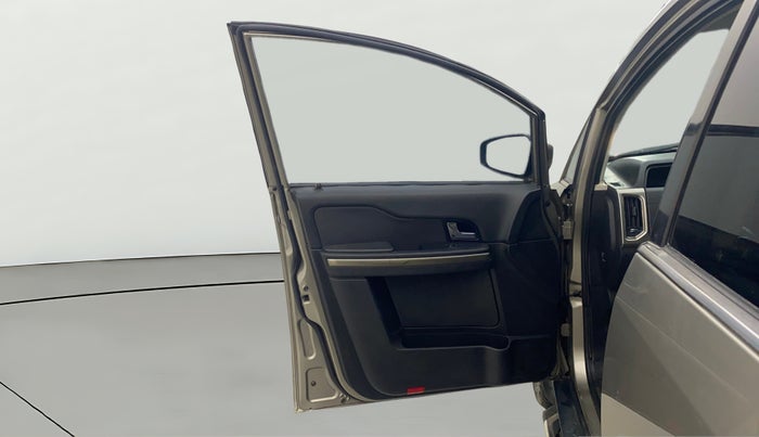 2017 Tata Hexa XTA 4X2 6 STR, Diesel, Automatic, 95,880 km, LHS Front Door