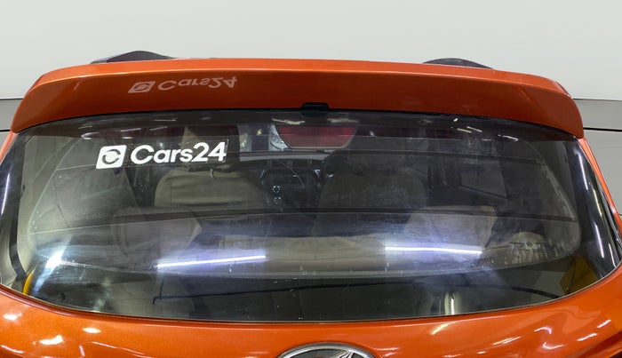 2016 Mahindra Kuv100 K4 D 6 STR, Diesel, Manual, 75,265 km, Rear Windshield