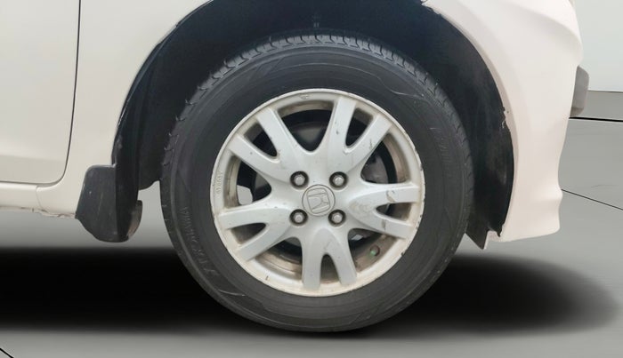 2013 Honda Brio VX AT, Petrol, Automatic, 62,258 km, Right Front Wheel