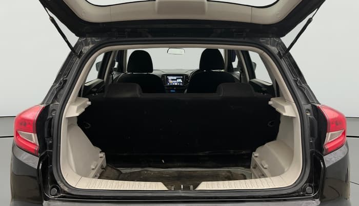 2021 Mahindra XUV300 W4 1.2 PETROL, Petrol, Manual, 63,929 km, Boot Open Zoomed View