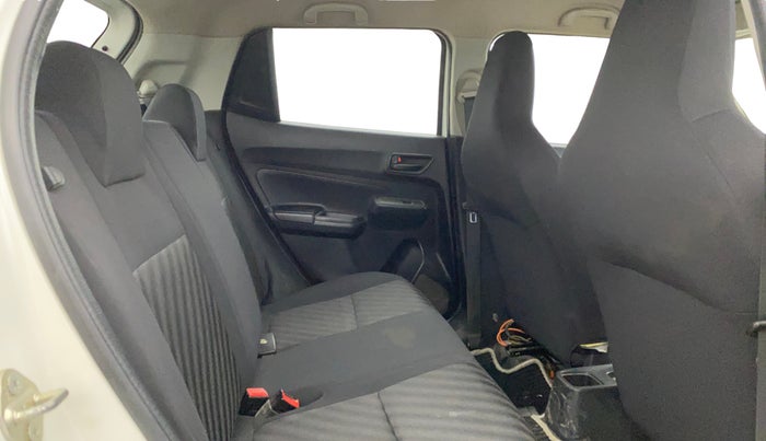 2020 Maruti Swift LXI, Petrol, Manual, 50,432 km, Right Side Rear Door Cabin