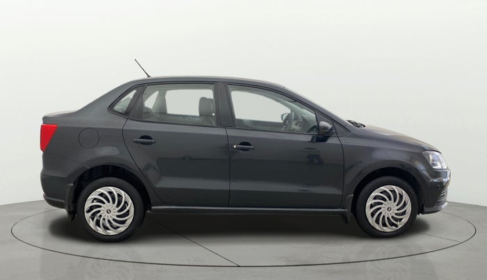 2018 Volkswagen Ameo COMFORTLINE 1.0L, Petrol, Manual, 52,897 km, Right Side View