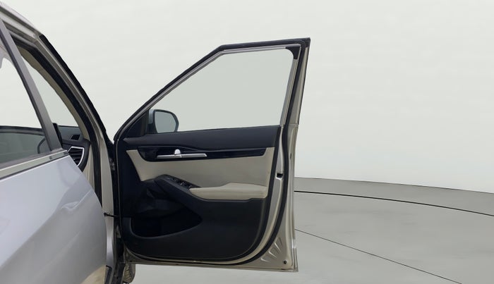 2022 KIA SELTOS HTX 1.5 DIESEL AT, Diesel, Automatic, 61,079 km, RHS Front Door