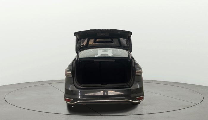 2025 Volkswagen VIRTUS Highline Plus 1.0 TSI AT, Petrol, Automatic, 1,376 km, Boot Door Open