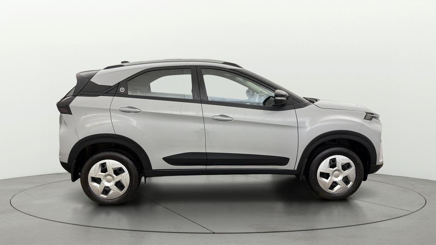 2026 Tata NEXON Pure Plus 1.2 iCNG 6MT, CNG, Manual, 5,389 km, Right Side View