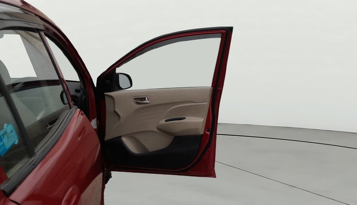 2018 Hyundai NEW SANTRO MAGNA AMT, Petrol, Automatic, 20,091 km, RHS Front Door