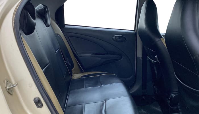 2013 Toyota Etios G, Petrol, Manual, 69,800 km, Right Side Rear Door Cabin