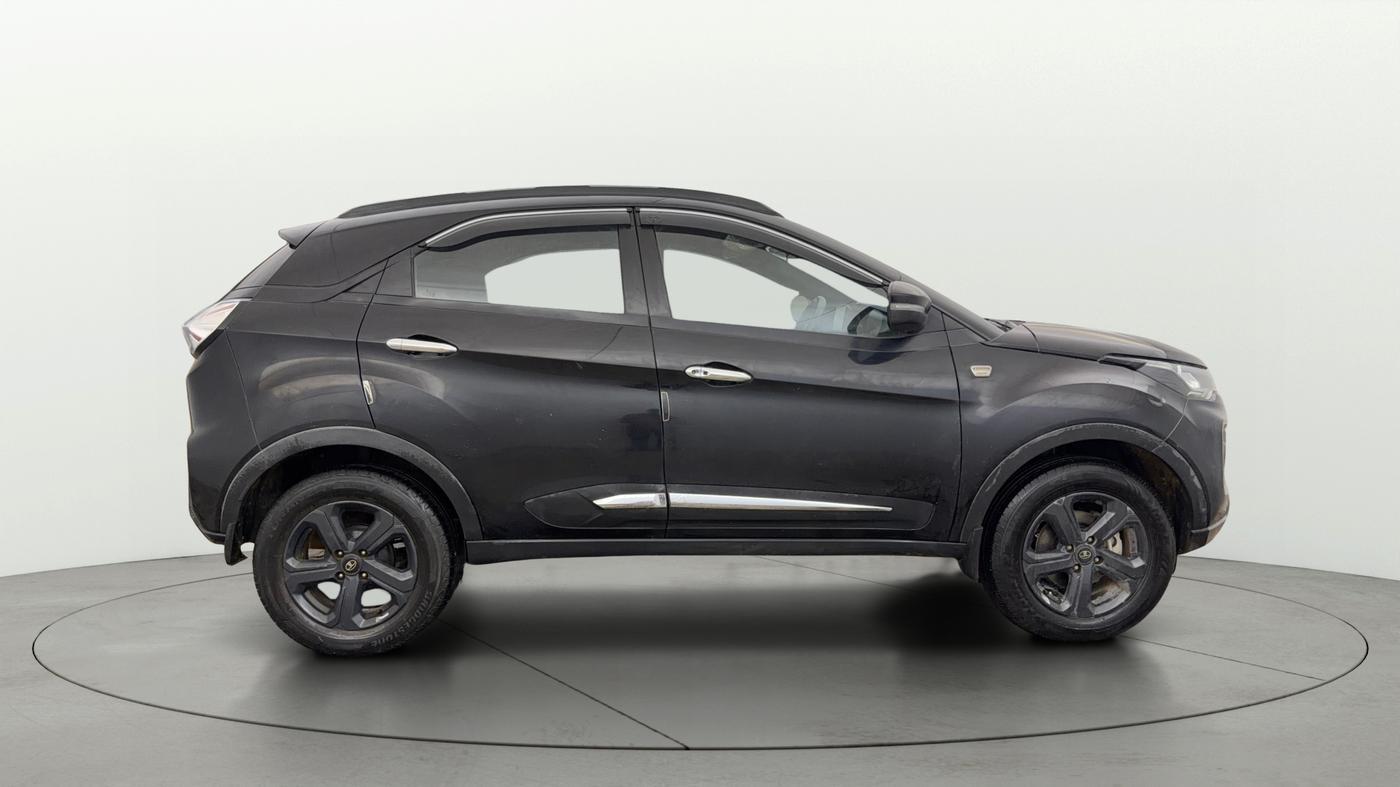 2022 Tata NEXON XZA PLUS PETROL DARK EDITION, Petrol, Automatic, 51,264 km, Right Side View