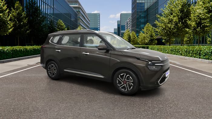 2023 KIA CARENS LUXURY PLUS IMT 1.5 DIESEL IMT, Diesel, Manual, 30,360 km, Right Front Diagonal