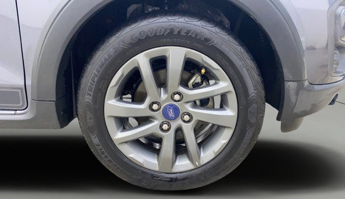 2018 Ford FREESTYLE TITANIUM 1.2 PETROL, Petrol, Manual, 25,841 km, Right Front Wheel