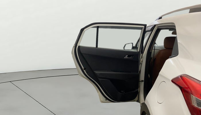 2016 Hyundai Creta SX PLUS 1.6 PETROL, Petrol, Manual, 55,716 km, LHS Rear Door