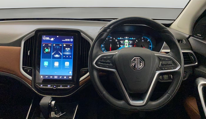 2022 MG HECTOR PLUS SHARP 1.5 PETROL TURBO CVT 6-STR, Petrol, Automatic, 32,789 km, Steering Wheel Close Up