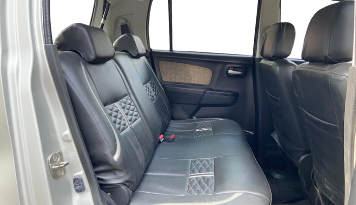2017 Maruti Wagon R 1.0 VXI, Petrol, Manual, 75,895 km, Right Side Rear Door Cabin