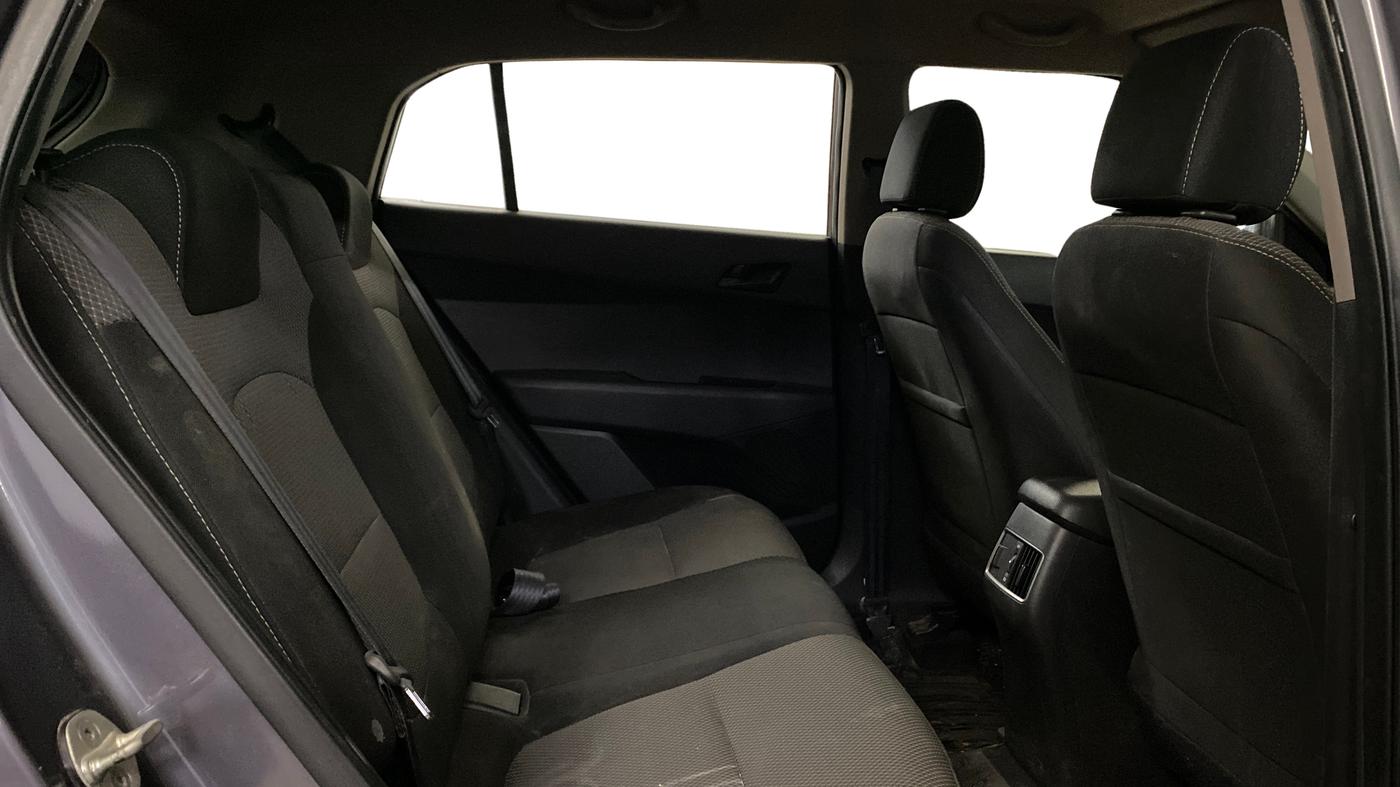 2017 Hyundai Creta E PLUS 1.6 PETROL, Petrol, Manual, 43,145 km, Right Side Rear Door Cabin