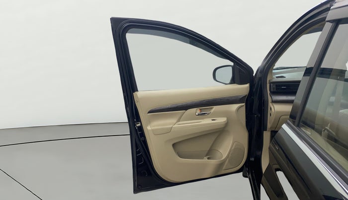 2023 Maruti Ertiga ZXi (O), Petrol, Manual, 26,021 km, LHS Front Door