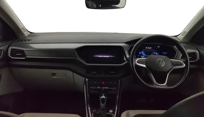2022 Volkswagen TAIGUN TOPLINE 1.0 TSI AT, Petrol, Automatic, 28,405 km, Dashboard