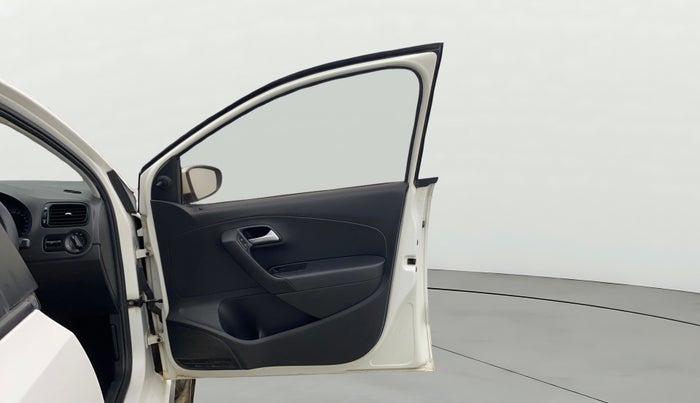 2019 Volkswagen Polo TRENDLINE 1.0L, Petrol, Manual, 75,876 km, RHS Front Door