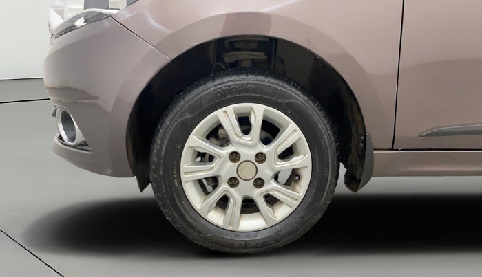 2018 Tata Tiago XZ PETROL, Petrol, Manual, 22,113 km, Left Front Wheel
