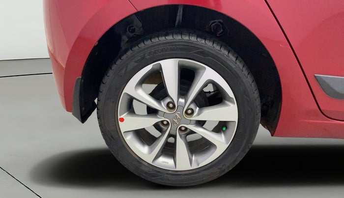 2016 Hyundai Elite i20 ASTA 1.2 (O), Petrol, Manual, 67,676 km, Right Rear Wheel