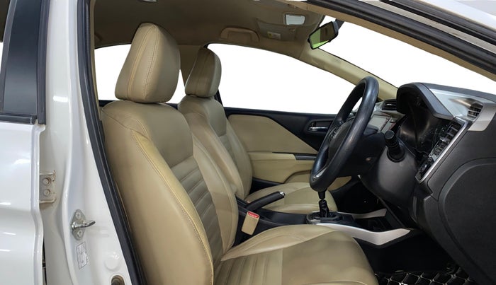 2022 Honda City 1.5L I-VTEC V MT 4TH GEN, Petrol, Manual, 83,460 km, Right Side Front Door Cabin
