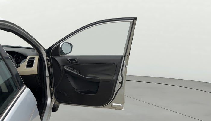 2014 Tata Zest XMS PETROL, Petrol, Manual, 69,402 km, RHS Front Door