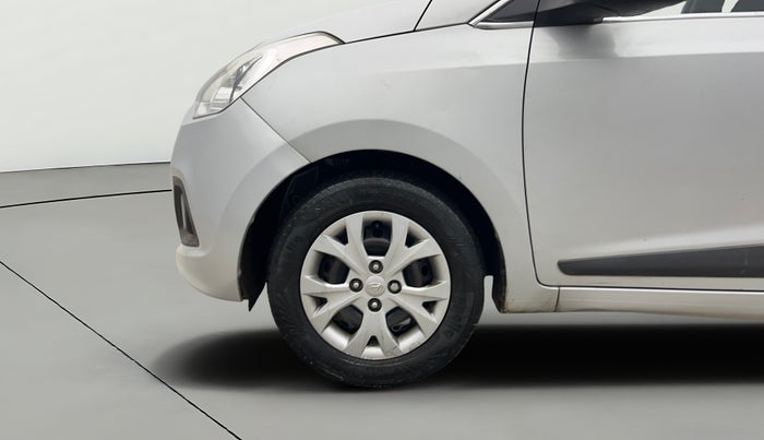 2015 Hyundai Grand i10 SPORTZ 1.2 KAPPA VTVT, Petrol, Manual, 61,896 km, Left Front Wheel